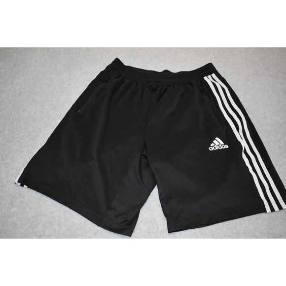 Adidas Gym Shorts Workout Mens Size Medium Prime BlueWith Pockets Performance - Picture 1 of 5
